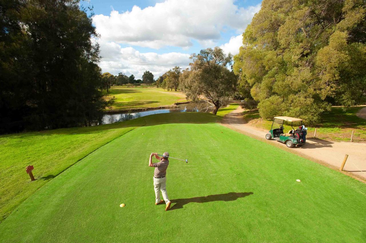 Comfort Suites Clubarham Golf Resort エクステリア 写真